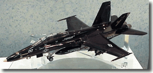 HSG09400 F/A-18B HORNET 