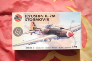 Airfix 02013 Ilyushin IL-2M STORMOVIK Soviet Armored Attack Aircraft