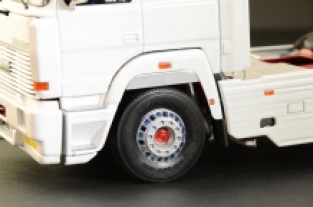 Italeri 3926 IVECO Turbostar 190.48 Special