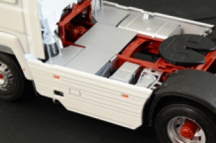 Italeri 3926 IVECO Turbostar 190.48 Special