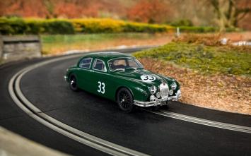 ScaleXtric C4506 Jaguar MK1 - Mike Hawthorn