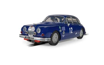 ScaleXtric C4596 Jaguar MK2 - Grant Williams Racing