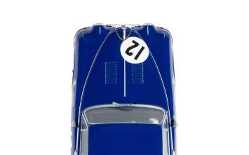 ScaleXtric C4596 Jaguar MK2 - Grant Williams Racing