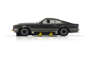 ScaleXtric C4239 James Bond Aston Martin V8 - The Living Daylights