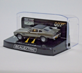 ScaleXtric C4239 James Bond Aston Martin V8 - The Living Daylights