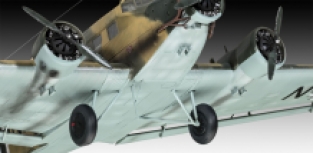 Revell 03918 JUNKERS Ju52/3mg4e TRANSPORT