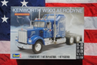 Revell 85-1507 KENWORTH W900 AERODYNE