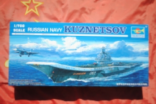 Trumpeter 05713 KUZNETSOV Russian Navy Aircraft Carrier