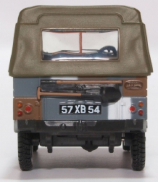 Oxford 76LRL004 Land Rover 1/2 Ton Lightweight Canvas 'Berlin Scheme'