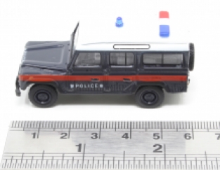 Oxford 76DEF016 Land Rover Defender LWB Station Wagon 'Hong Kong Police'