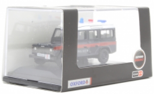 Oxford 76DEF016 Land Rover Defender LWB Station Wagon 'Hong Kong Police'