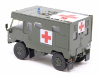 Oxford 76LRFCA002 Land Rover FC Ambulance 'NATO Green'