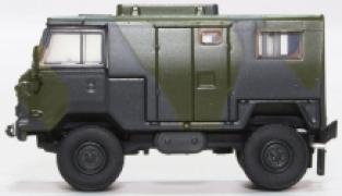 Oxford 65LRFCS001 Land Rover FC Signals 'NATO Green Camouflage'