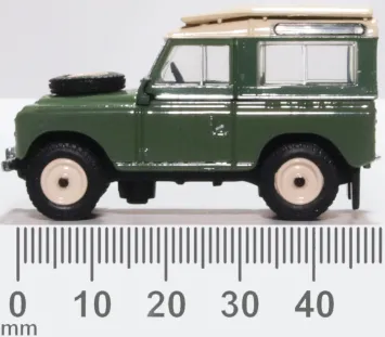 Oxford 76LR2AS003 Land Rover Series IIA Station Wagon Pastel Green