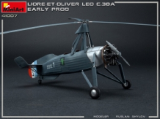 Mini Art 41007 LIORE-ET-OLIVER Leo C.30A Early Production