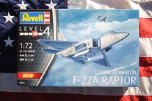 Revell 03858 Lockheed Martin F-22A RAPTOR