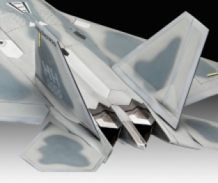 Revell 03858 Lockheed Martin F-22A RAPTOR