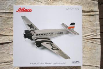 Schuco 403351800 Lufthansa Junkers Ju 52/3m 'Manfred von Richthofen'