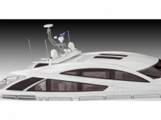 Revell 05145 LUXURY YACHT 108ft