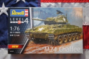 Revell 03323 M24 CHAFFEE