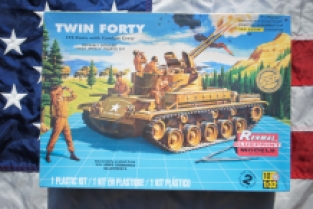 Revell 85-7822 M42A1 Duster TWIN FORTY