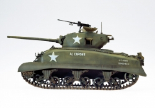 Italeri 225 M4A1 Sherman