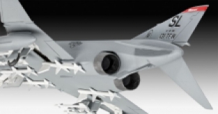 Revell 03651 McDonnell Douglas F-4 Phantom II