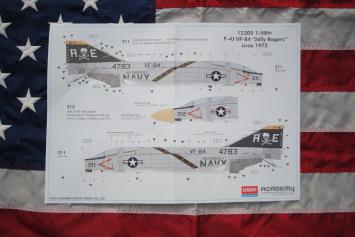 Academy 12305 McDonnell Douglas F-4J Phantom II 