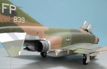 Tamiya 60305 McDonnell F-4C/D Phantom II