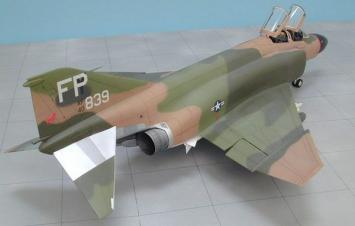 Tamiya 60305 McDonnell F-4C/D Phantom II