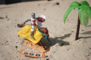 Timpo Toys O.298 Medieval Cruisader Riding 1st version 