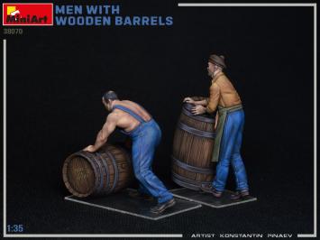 MiniArt 38070 Men with wooden Barrels