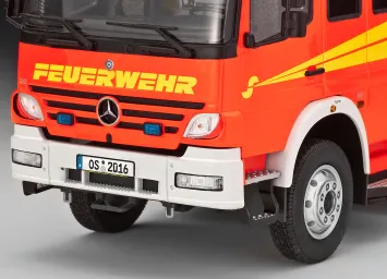 Revell 07404 Mercedes-Benz Atego 1529 AF Schlingmann LF20/16