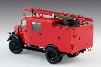 ICM 35527 Mercedes-Benz L 1500S LF 8 WWII German Light Fire Truck