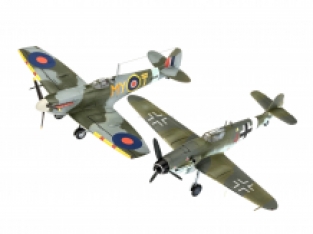 Revell 03710 Messerschmitt Bf109 G-10 & Supermarine Spitfire Mk.V 'Combat Set'