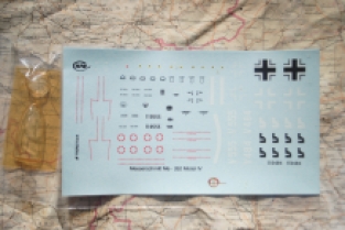 MPM 72112 Messerschmitt Me 262 Mistel