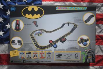 ScaleXtric G1170M Micro Scalextric Batman vs The Riddler Set Battery Powered Race Set