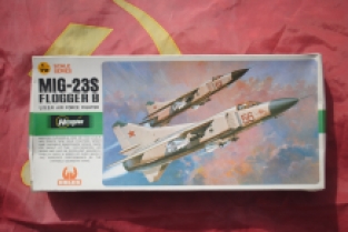 Hasegawa JS-136 / C13 MiG-23S Flogger B