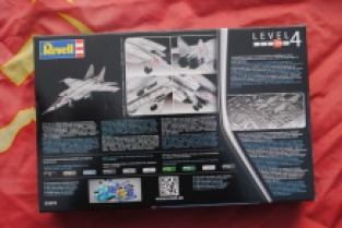 Revell 03878 MiG-25 RBT 