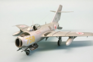 Trumpeter 02806 Mikoyan-Gurevich MiG-15 bis Fagot-B