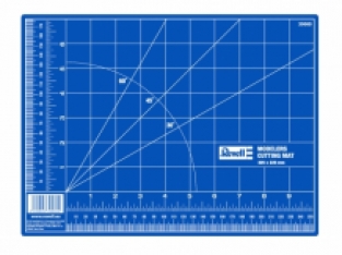 Revell 39056 MODELERS CUTTING MAT 300x220mm