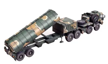Modelcollect UA72096 NATO M1014 MAN Tractor & BGM-109G Ground Launched Cruise Missile