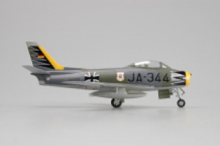 Easy Model 37103 North American F-86 'Luftwaffe 3./JG71' 