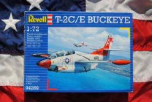 Revell 04289 North American T-2C/E BUCKEYE 