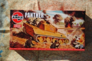 Airfix A01302V PANTHER TANK