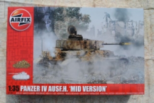 Airfix A1351 PANZER IV Ausf.H 