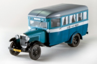 Mini Art 38005 PASSENGER BUS GAZ-03-30