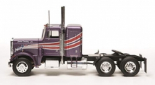 Revell 85-1506 Peterbilt Model 359 Conventional Tractor