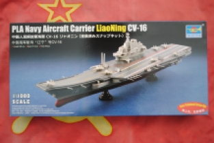 Trumpeter 07313 PLA Navy Aircraft Carrier LiaoNing CV-16