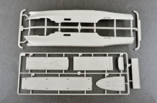 Trumpeter 06726 PLA Navy Type 071 Amphibious Transport Dock